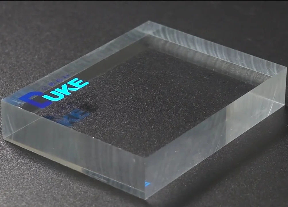 ভার্জিন MMA কাস্ট অ্যাক্রিলিক শীট মিতসুবিশি গ্রেড ৯২% আলো সঞ্চালন উচ্চ স্বচ্ছতা কাস্টম সাইজ কাটিং